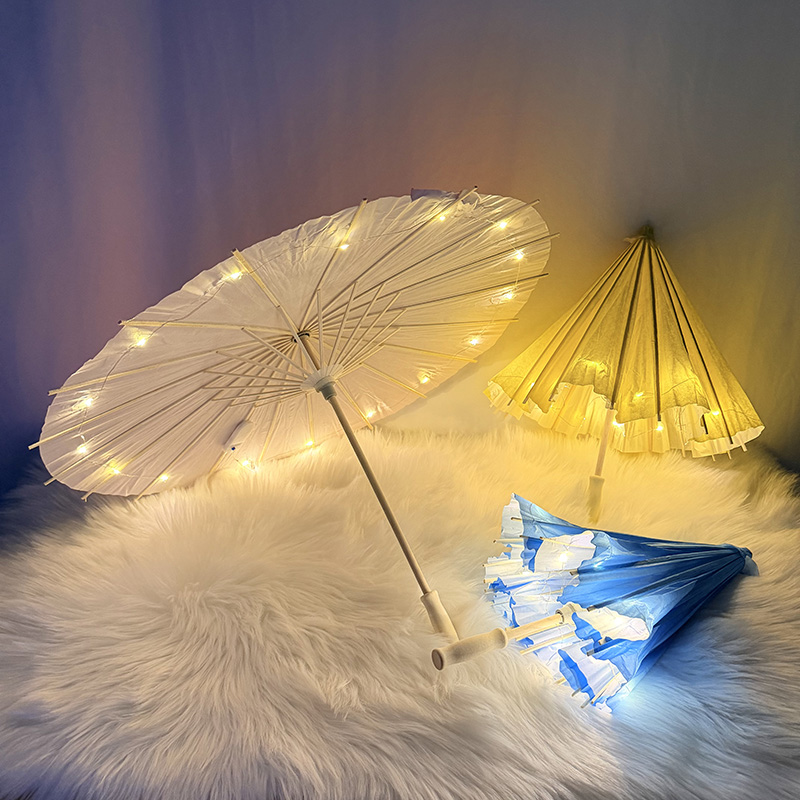 `Glowing LED Oil Paper Umbrell - Lighting Decor Photos ulasan dan harga